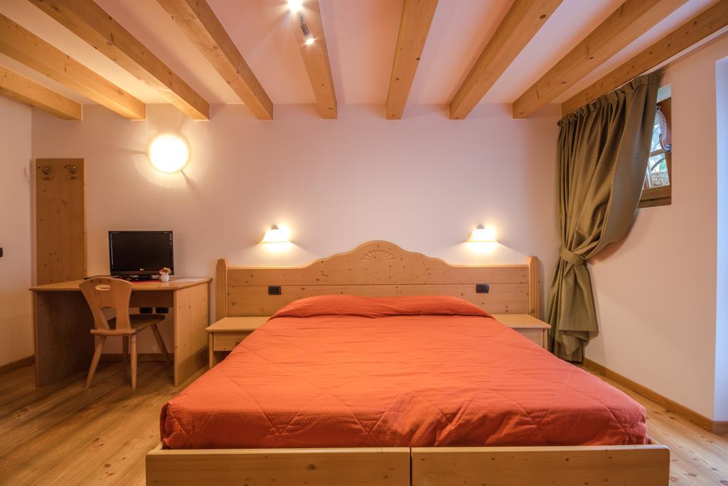 Al Fontanin Hotel Rabbi